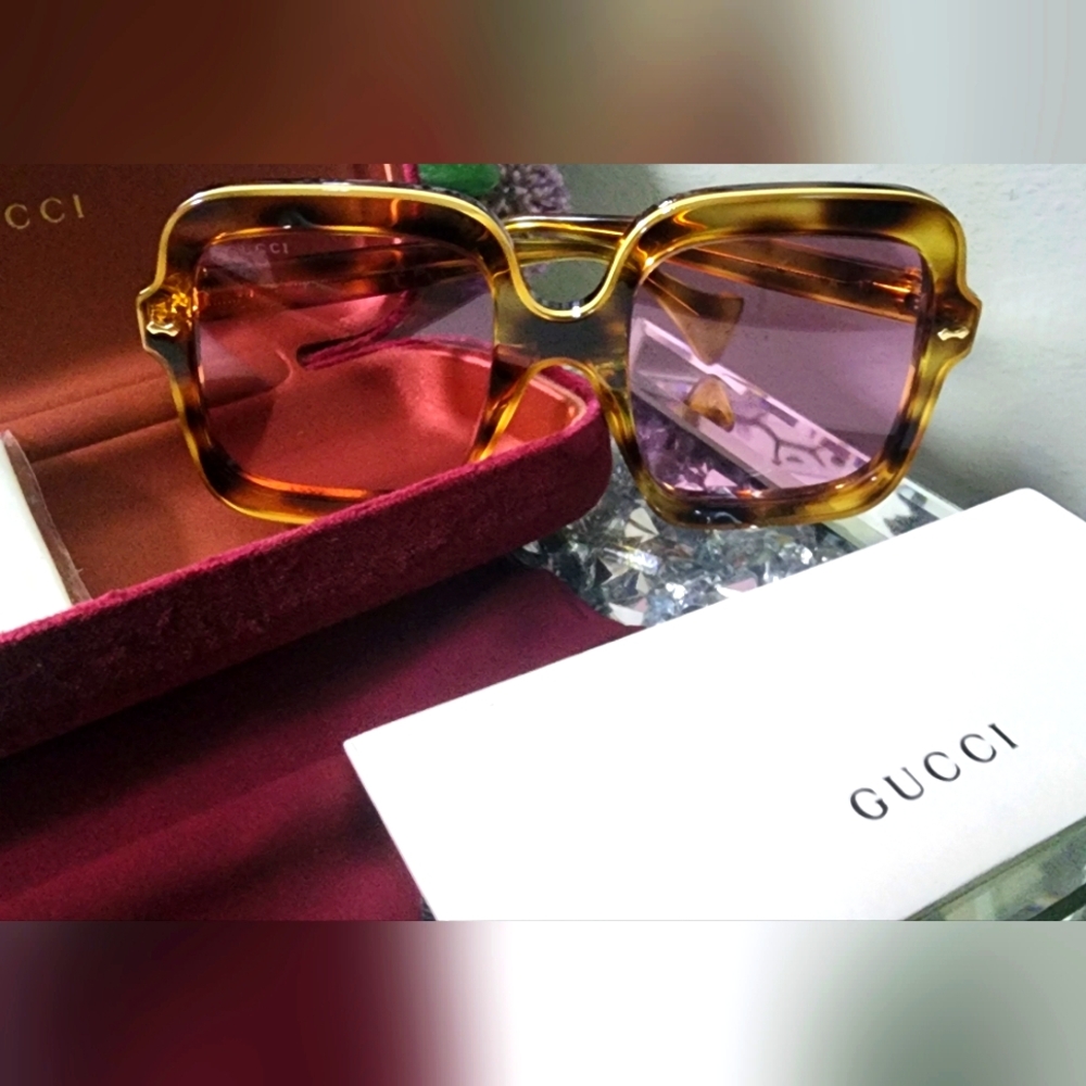 New Gucci Women's Amber and Pink Sunglasses